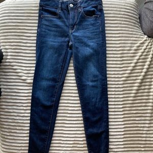 Dark Wash American Eagle Jeans